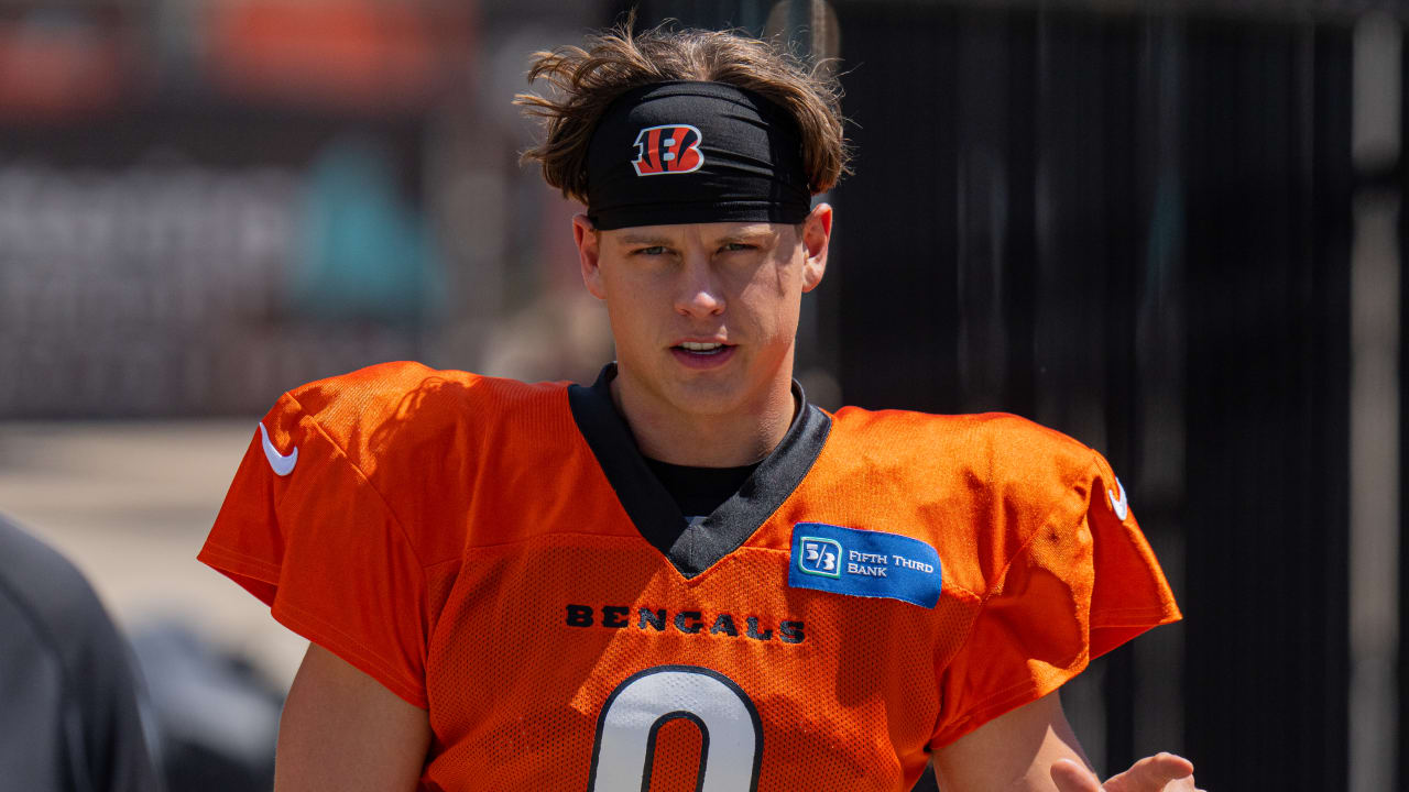 Joe Burrow Returns to Practice, Raises Hopes for Week 1 Comeback