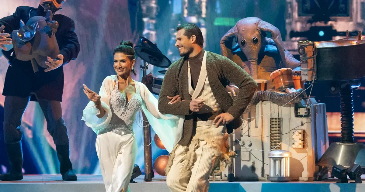 Hilaria Baldwin Supports Husband After 'Dancing with the Stars' Elimination