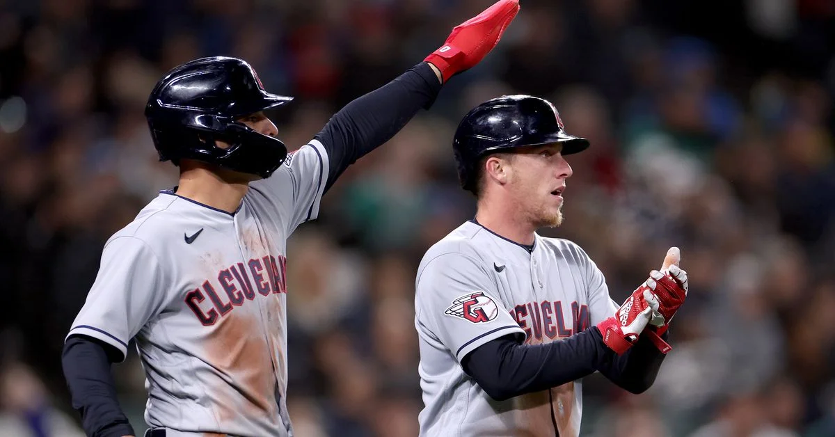 Steven Kwan's 5 RBIs propel Guardians to victory over Mariners.