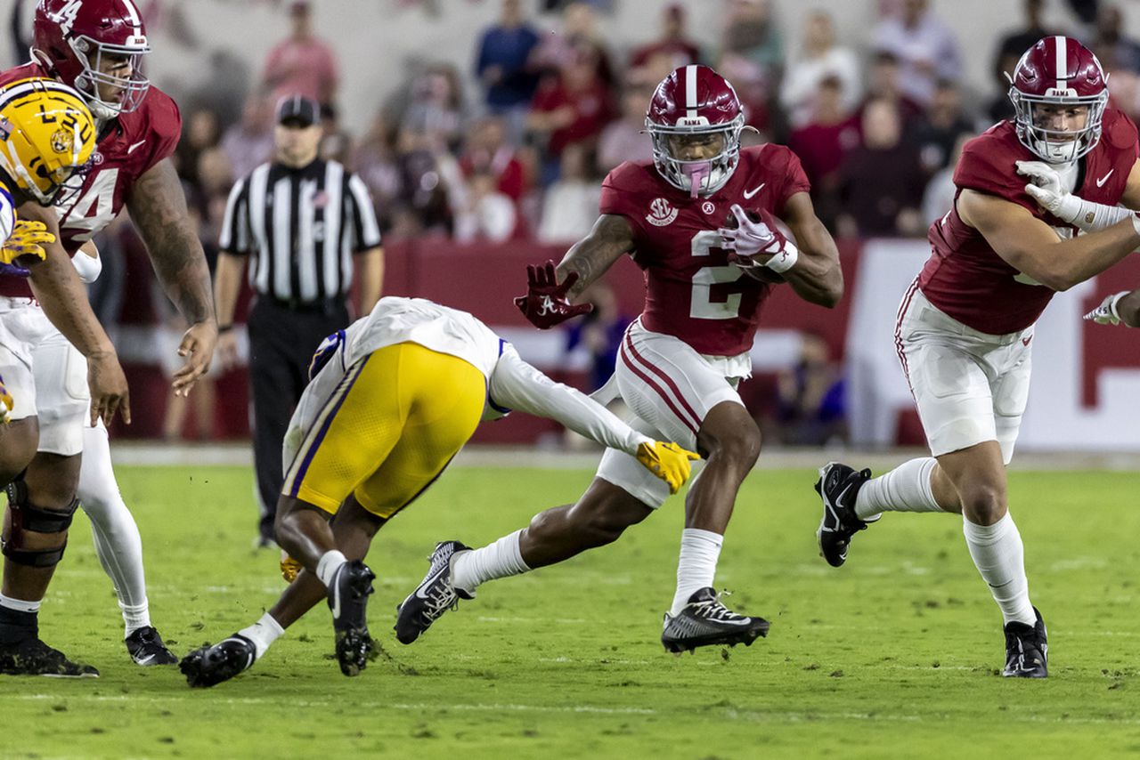 Alabama's Dominant Victory over LSU: Key Takeaways and Impressive Performances