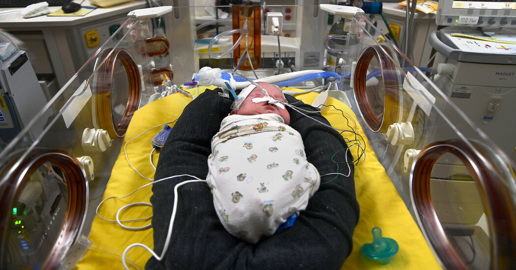 Featured image for Saving Preemies: The Power of Delayed Cord Clamping
