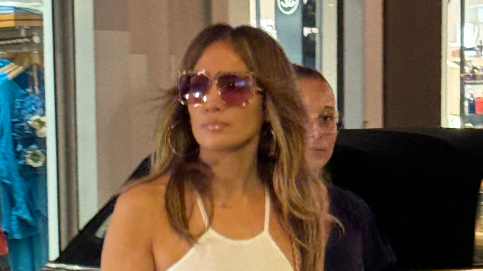 Jennifer Lopez Flaunts Chiseled Abs in Bra Top and White Swim Set for a Radiant Start to the New Year