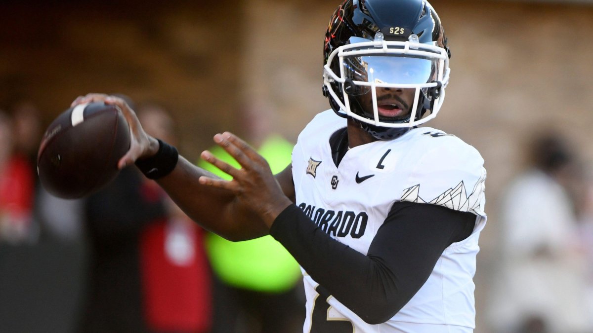 Giants Eye Shedeur Sanders in 2025 NFL Draft Amid QB Shakeup