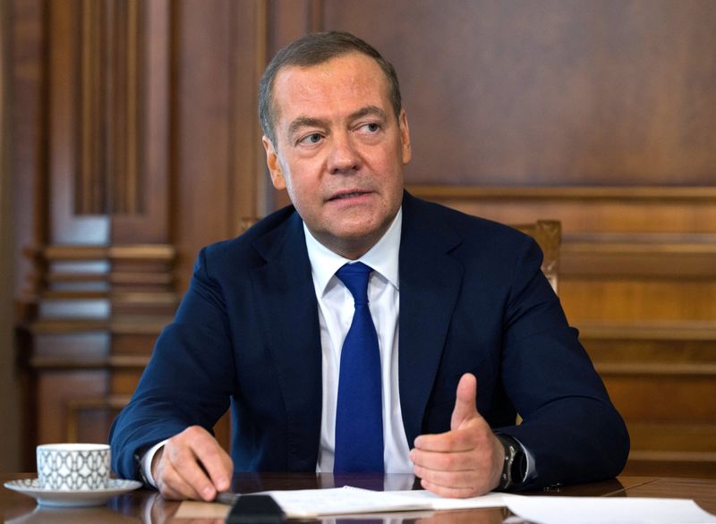 "UK Pledges Support for Ukraine Amid Rising Tensions with Russia"