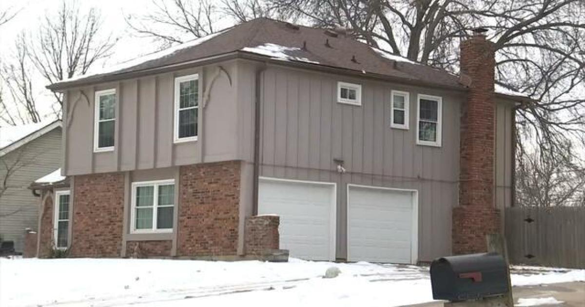 "Unraveling the Mystery: Expert Opinions and Accusations in Deaths of 3 Kansas City Chiefs Fans"