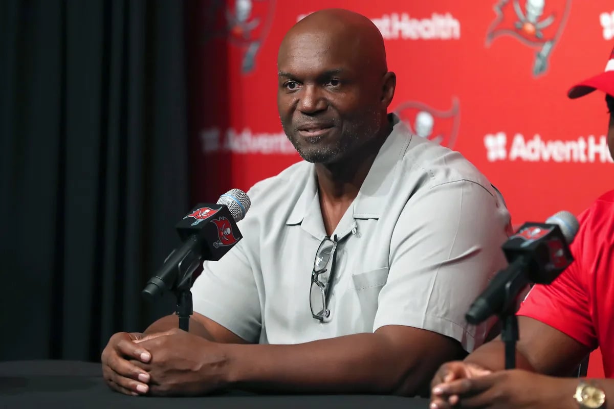 Featured image for Buccaneers HC Todd Bowles earns college degree 37 years after leaving for NFL.