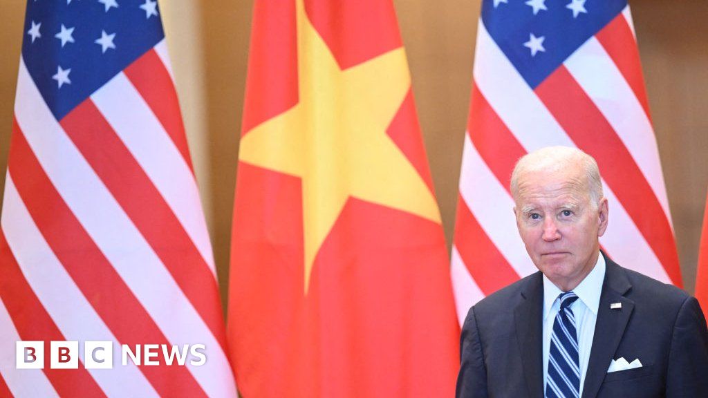 "Vietnam's Communist Party Leaked Document Warns of Foreign Influence and Plans Union Reform"