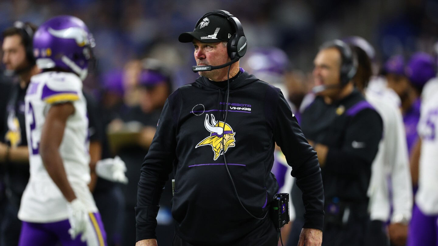 Featured image for "Mike Zimmer Agrees to Join Cowboys as New Defensive Coordinator"