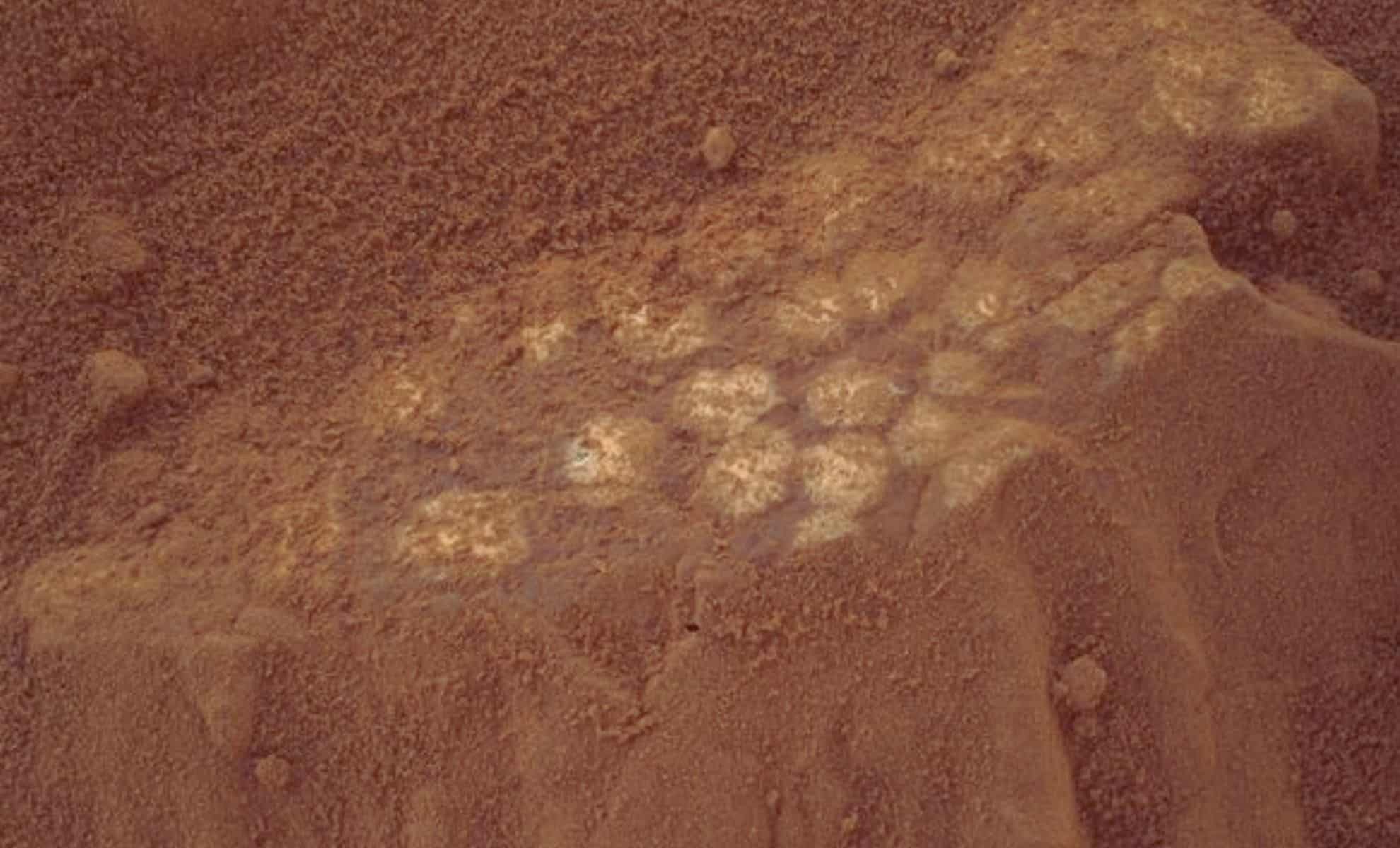 Featured image for NASA's Curiosity Rover Discovers 'Dinosaur Eggs' on Mars, Hinting at Ancient Life