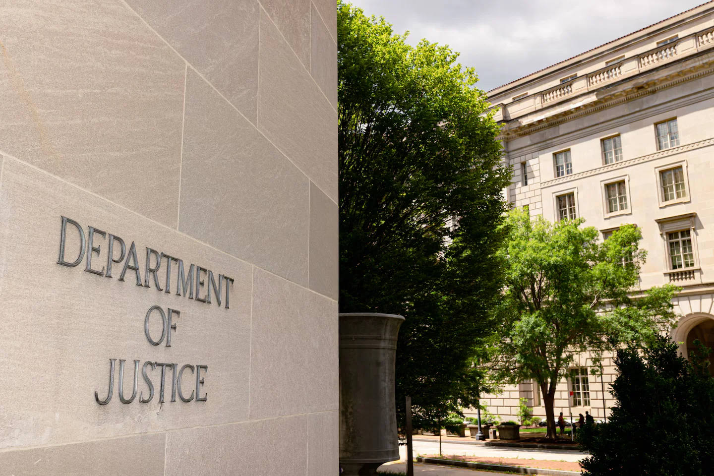 Senators urge GAO review of DOJ Epstein-file handling