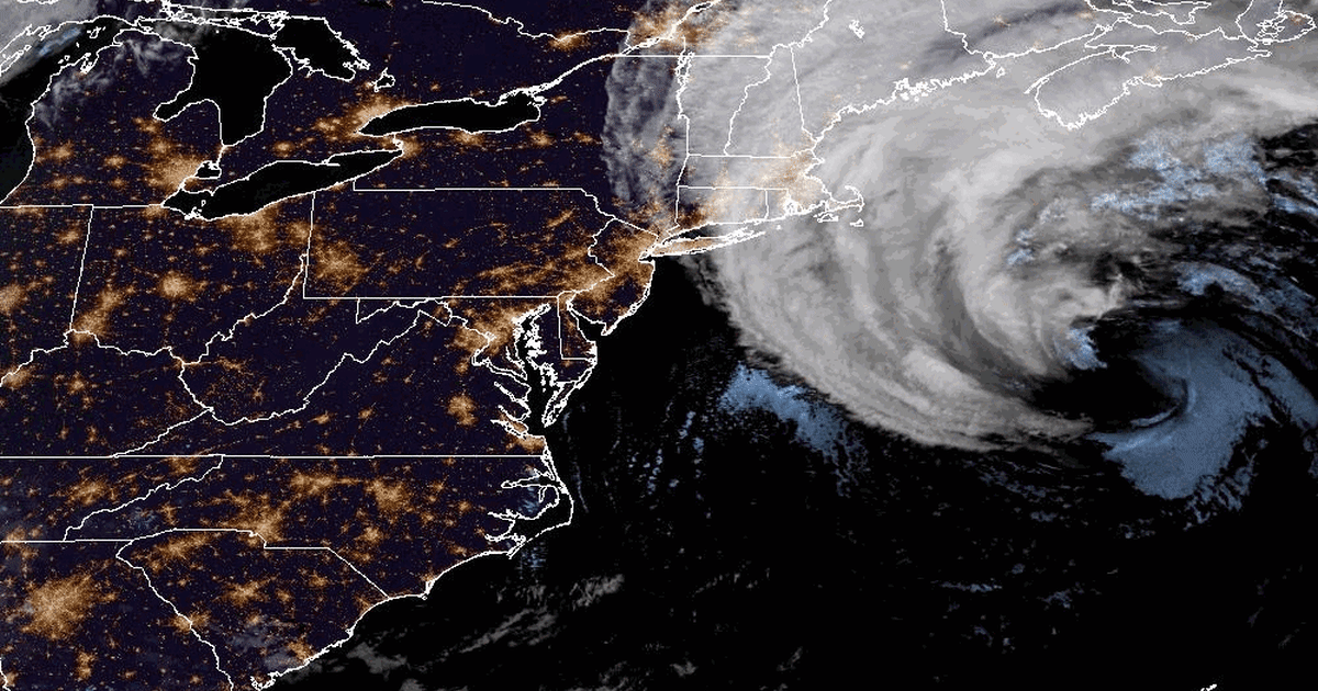 Featured image for "Hurricane Lee Threatens New England and Eastern Canada: Live Updates and Preparation Tips"