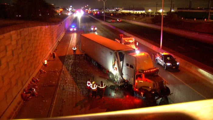 Featured image for I-35 reopens following onion truck crash.