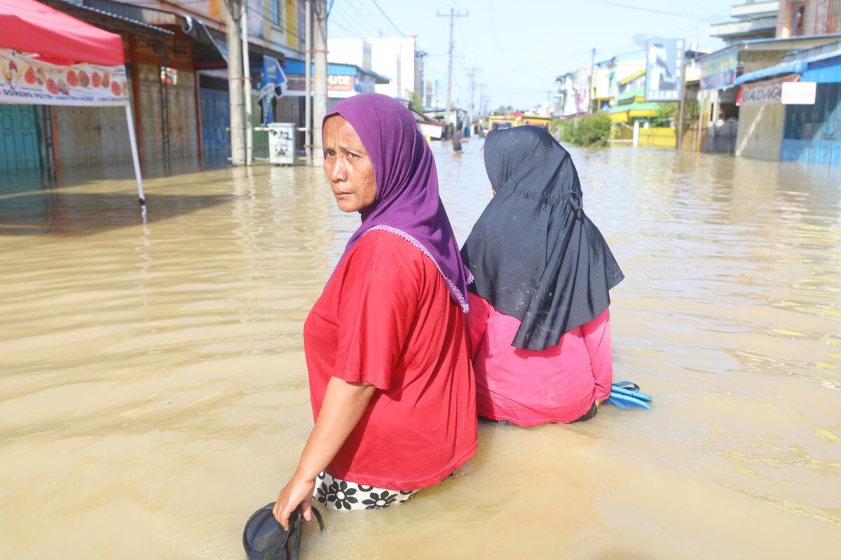 Featured image for Over 1,000 Dead in Southeast Asia Storms and Floods