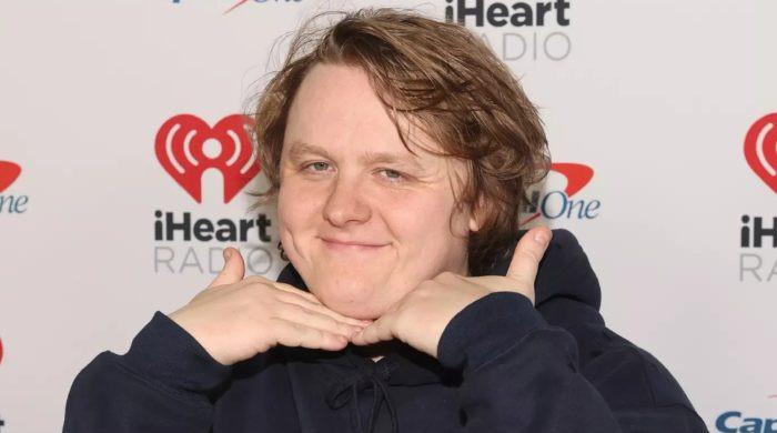 Featured image for Lewis Capaldi Reports Health Progress, Extends Touring Hiatus for Recovery