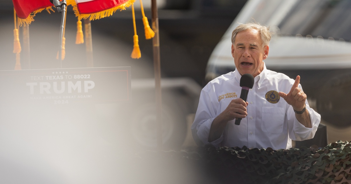 "Texas Governor Greg Abbott Skydives with 106-Year-Old World War II Vet in Record-Breaking Jump"