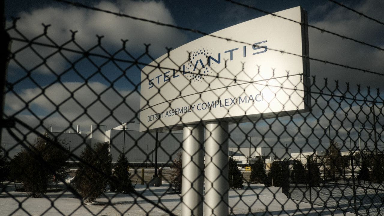 Stellantis Blames California for Jeep Plant Layoffs