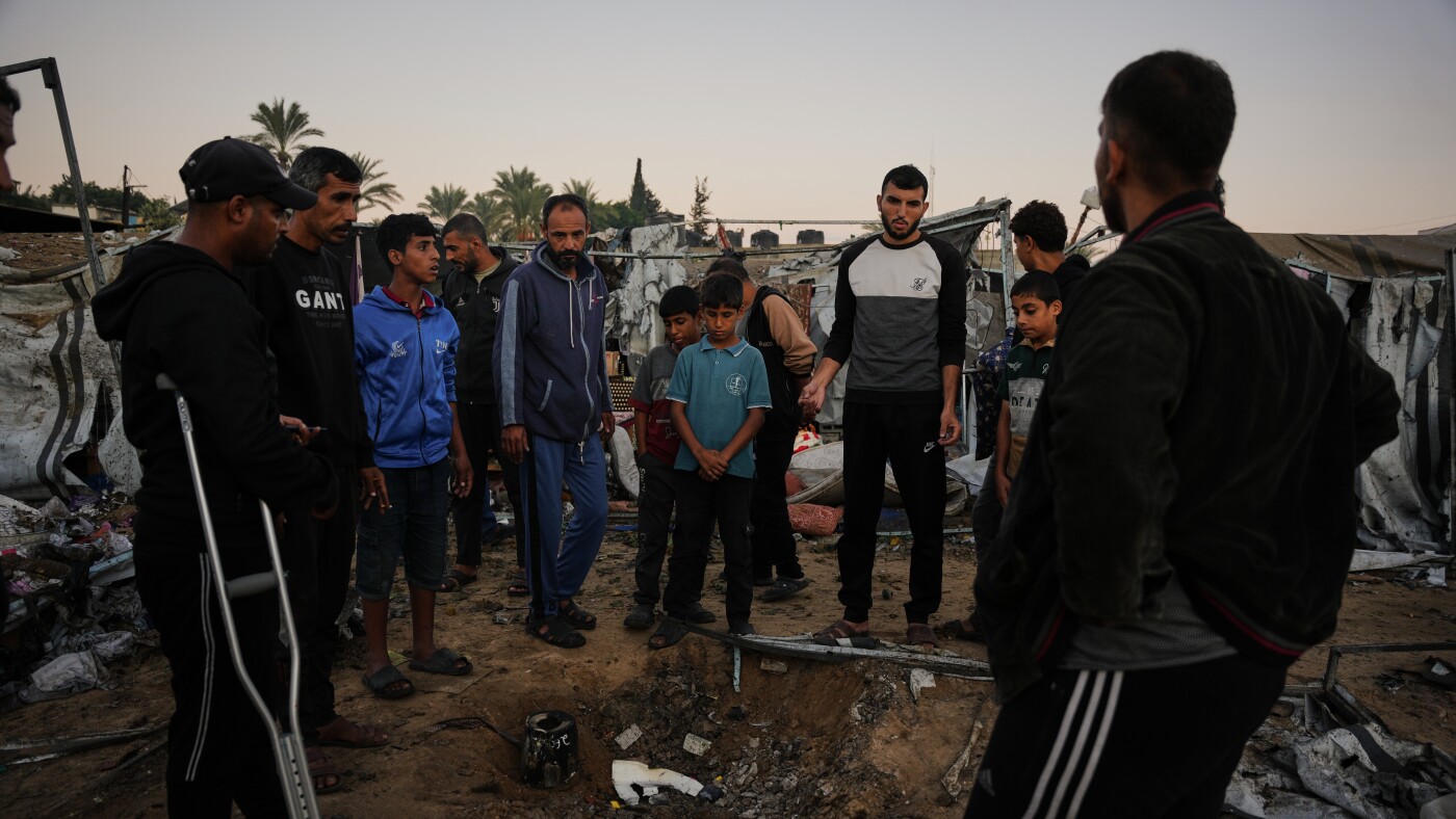 Featured image for Israel resumes ceasefire after Gaza strikes amid mounting casualties