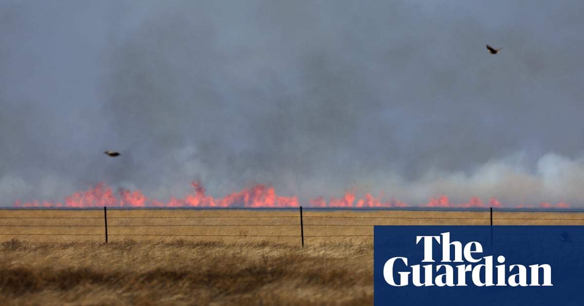 "Texas Wildfires: Battling the Blaze Amidst Devastation and Uncertainty"