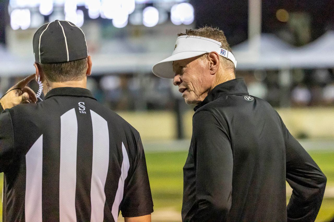 Featured image for Rush Propst's Return to Alabama Sidelines Ends in Moody's Victory