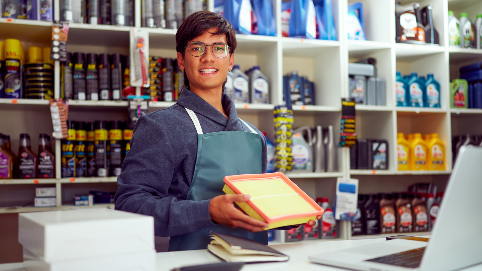 Featured image for First Brands Bankruptcy Sparks Industry-Wide Financial Concerns