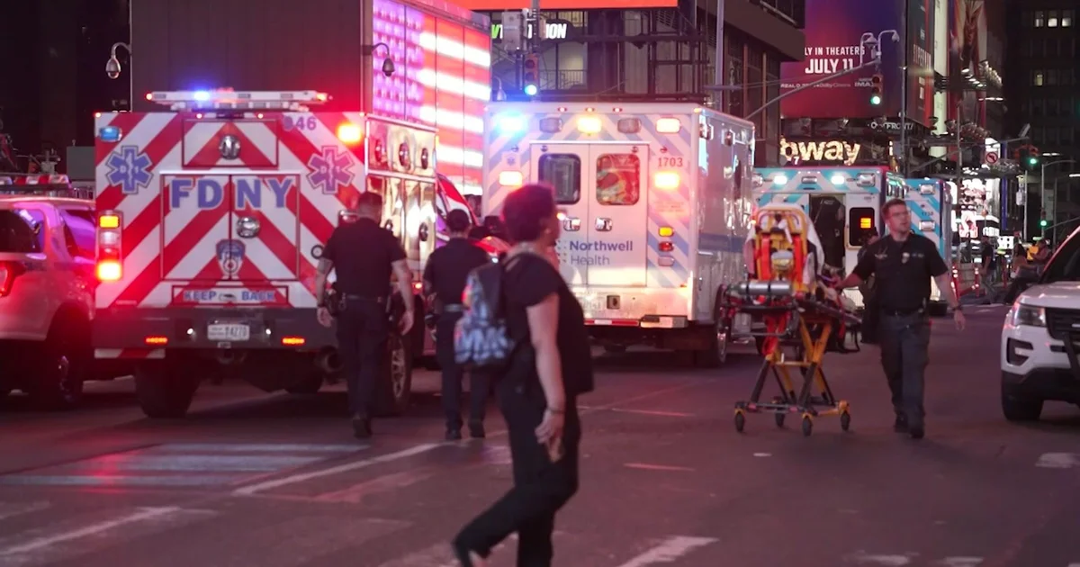 Three Injured in Times Square Shooting, Teen Suspect Arrested
