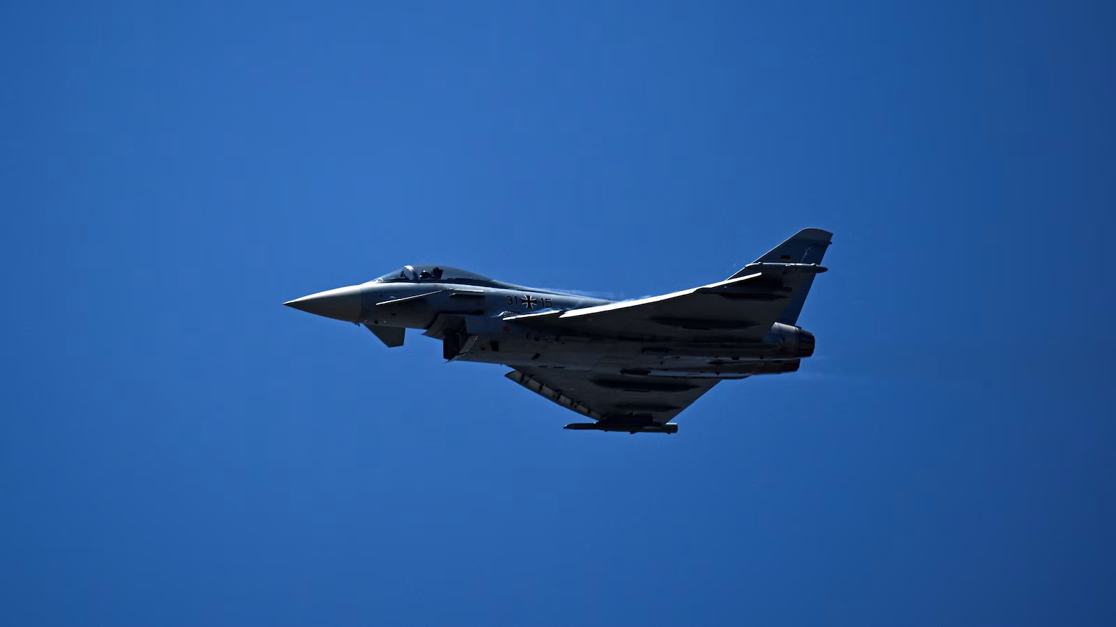 Russia Launches Major Attacks on Ukraine Following U.S. and White House Meetings