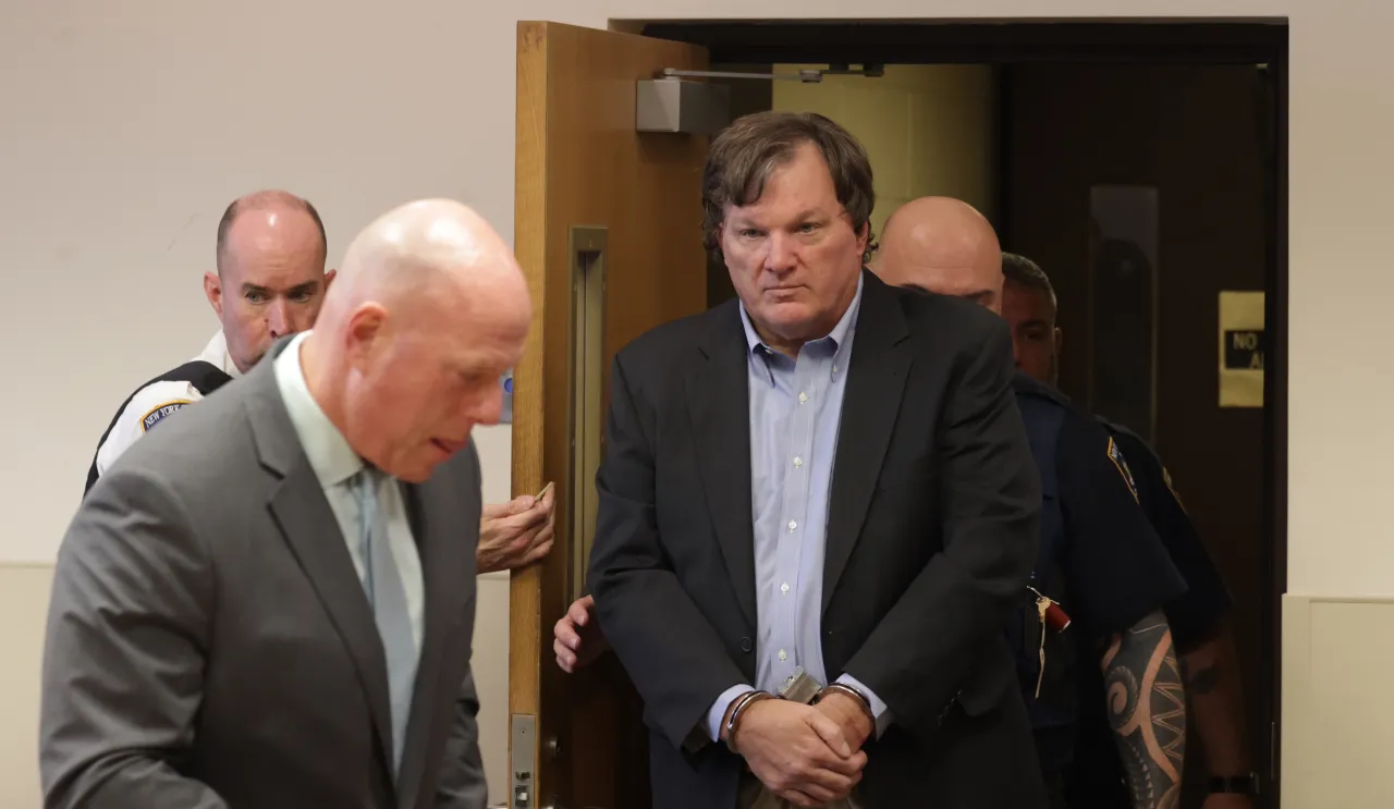 Wife of Gilgo Beach suspect visits him in jail amidst cancer battle