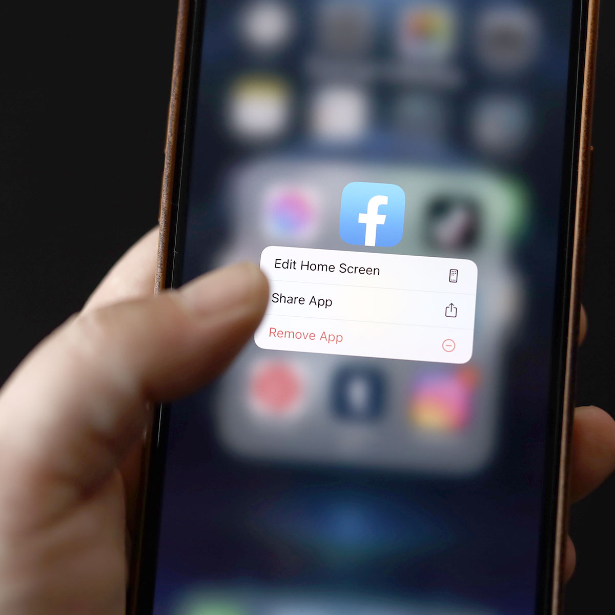 Apple Experts Reveal How to Speed Up Your iPhone by Deleting Hidden Apps.