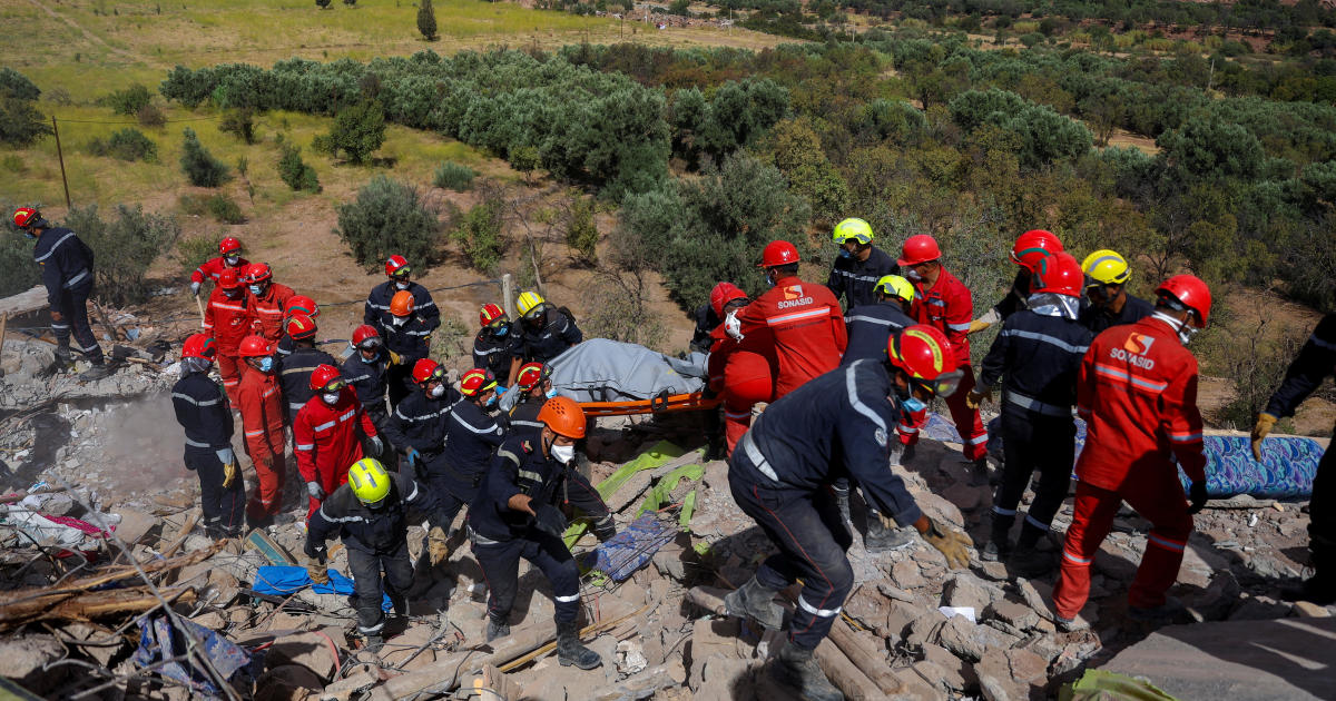 "Morocco Earthquake: Survivors Left Stranded as Aid Falters and Hope Dwindles"