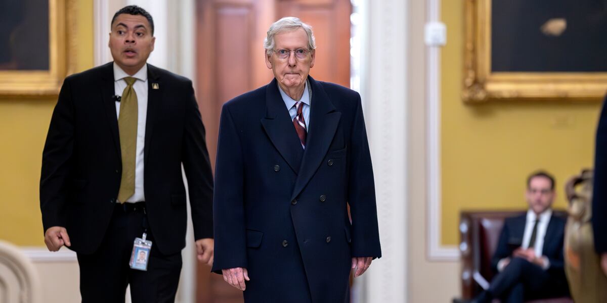 "Biden Urges House GOP to Support Ukraine Funding to Counter Putin's Influence"