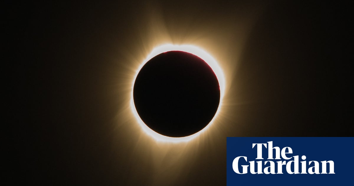 "Preparing for the 2024 Total Solar Eclipse: US and Canada Await Path of Totality"