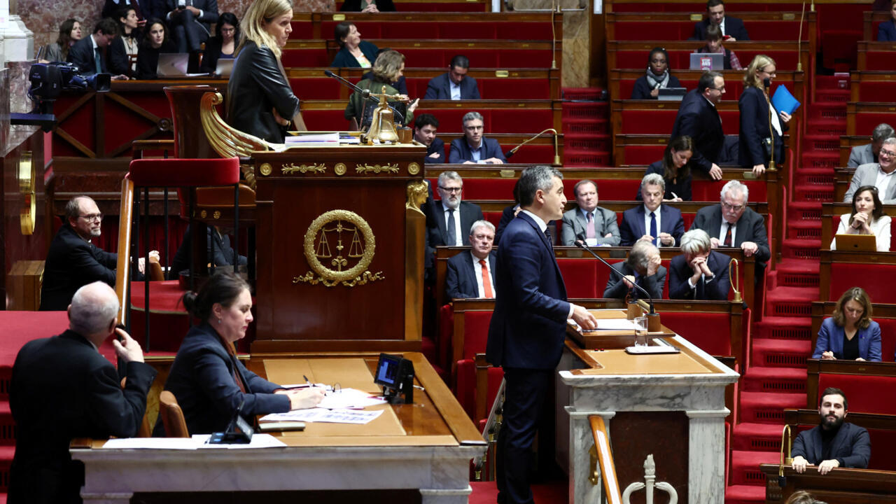 French Lawmakers Struggle to Reach Consensus on Immigration Legislation