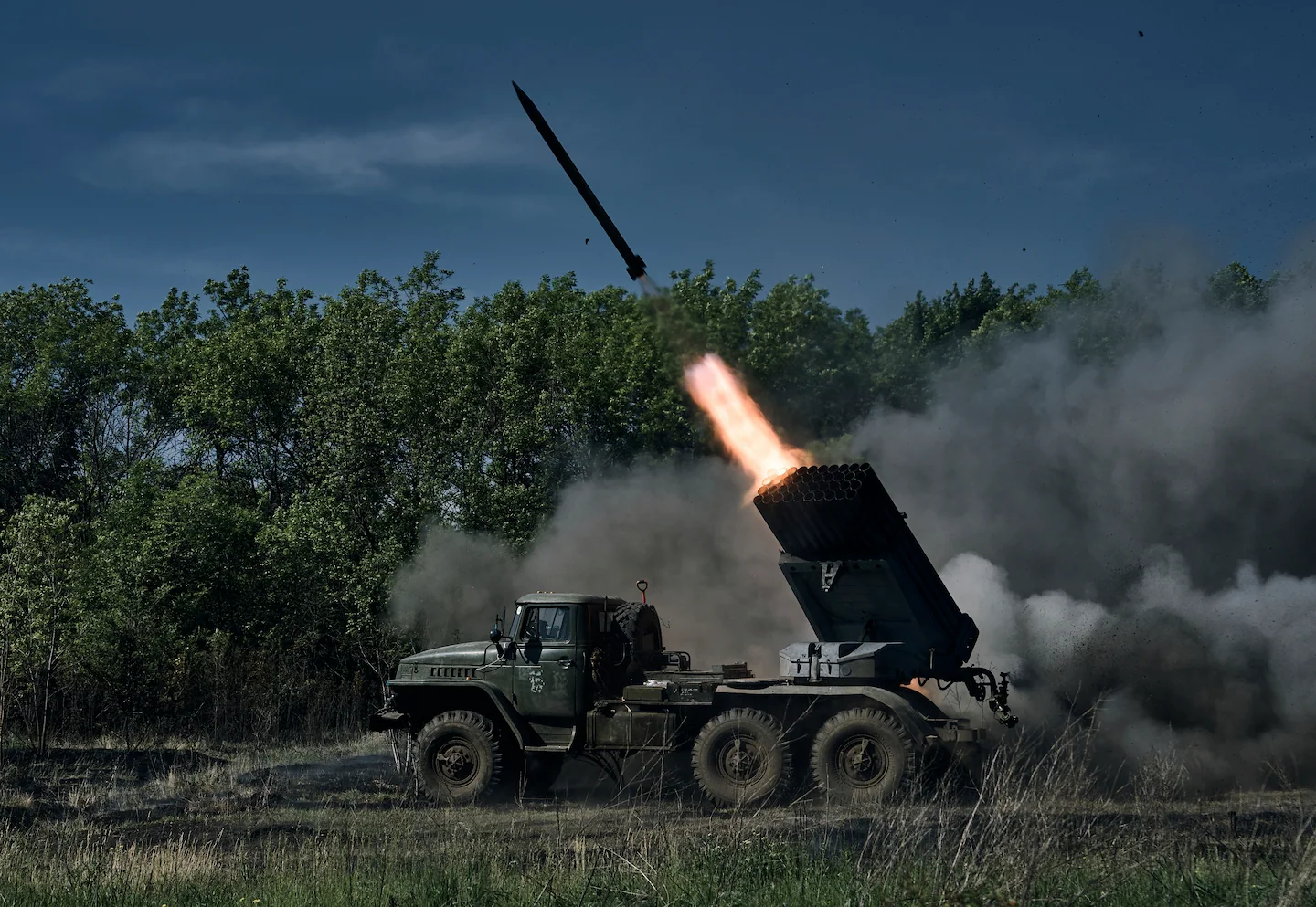 Featured image for Russia's Kinzhal destroys Patriot missile launchers in Ukraine's Kyiv