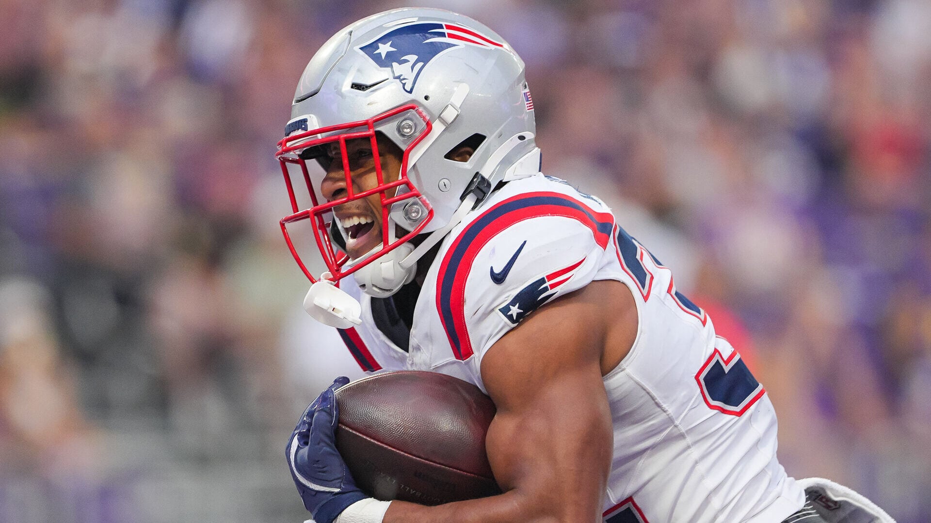 Featured image for Patriots Rookie TreVeyon Henderson Shines in Preseason