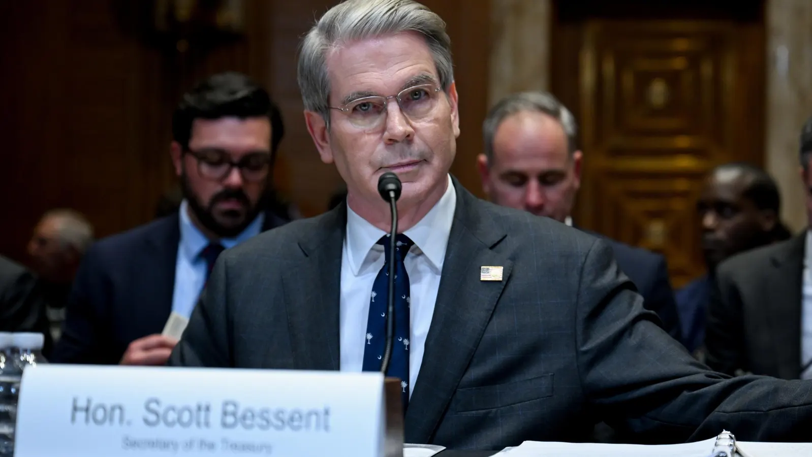 US Treasury Foresees $2 Trillion Stablecoin Market by 2028 as Crypto Prices Surge