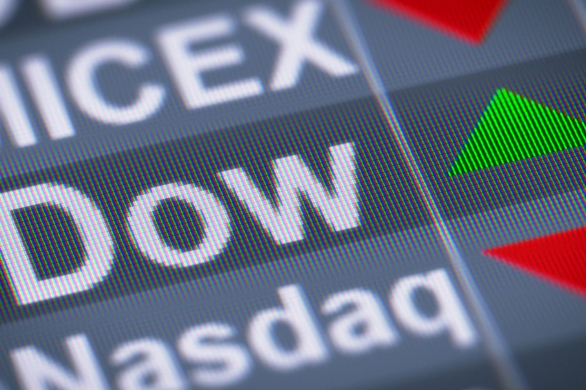Stock Market Surges in First Half of 2023, Apple and Microsoft Among Top Performers