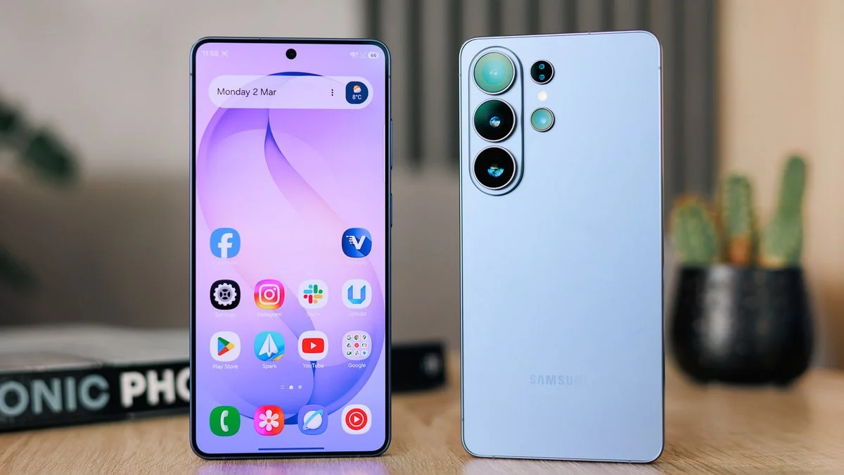 Galaxy S26 Ultra fails to wow critics despite strong sales