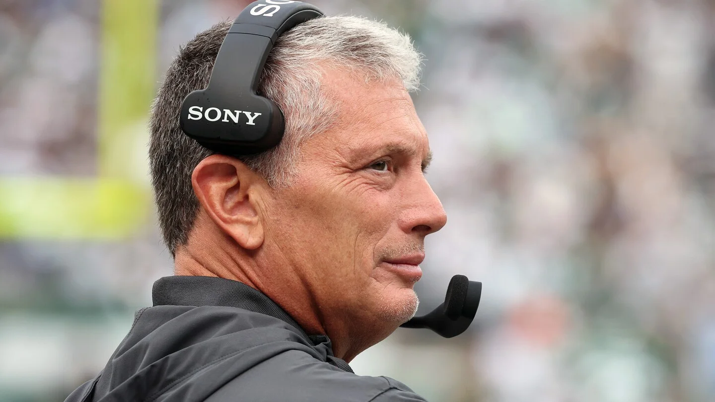 Raiders Still Pursuing Jim Schwartz as Defensive Coordinator Option
