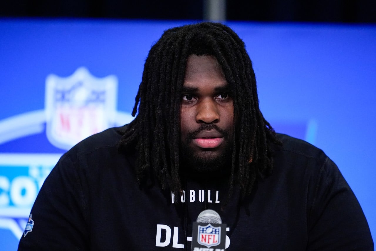 Featured image for "T'Vondre Sweat's DWI Arrest Raises Questions for NFL Draft Prospects"