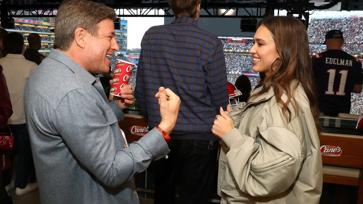 Vegas Sighting Debunks Alba-Burrow Dating Rumors