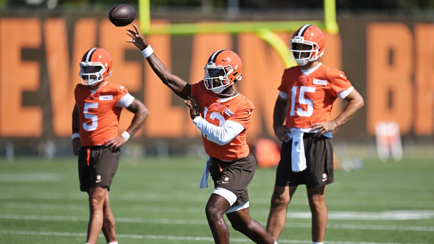 Browns aim to resolve quarterback battle swiftly amid intense competition