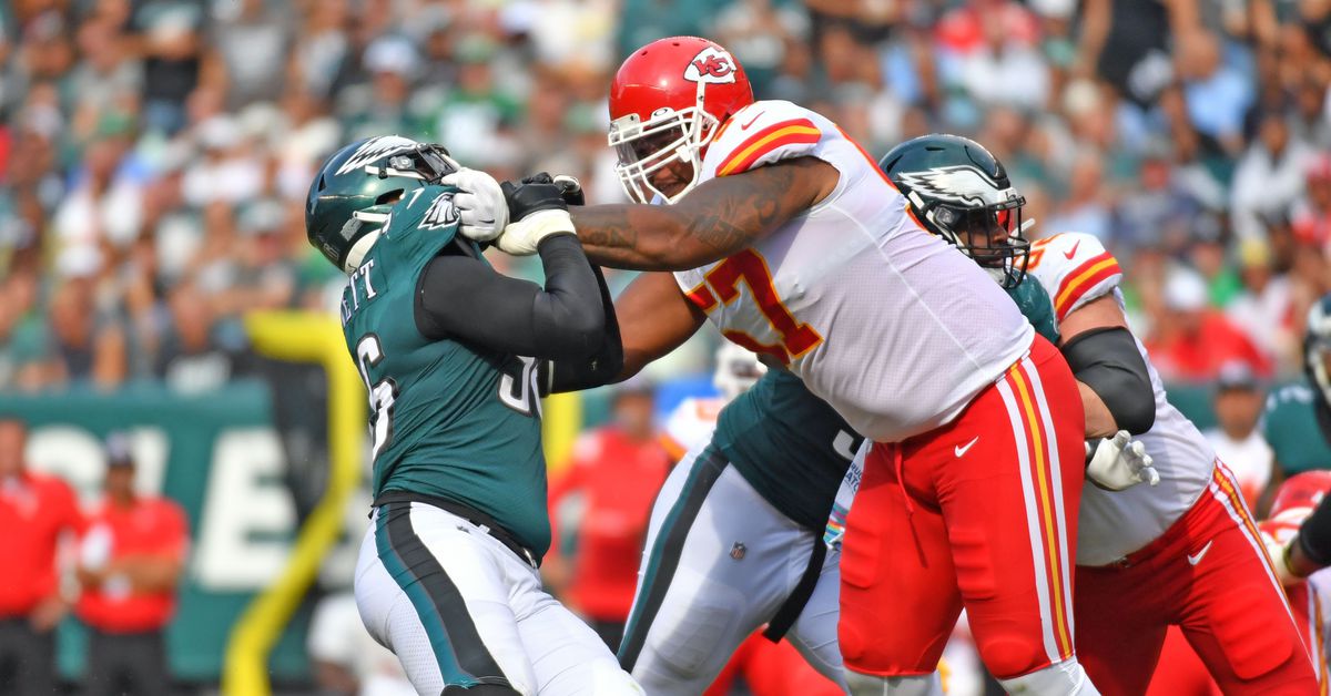 Featured image for Bengals' Orlando Brown signing shakes up team and league.