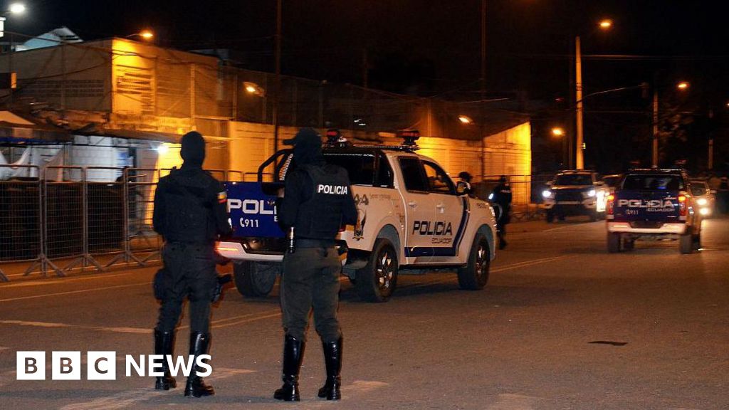 Featured image for Ecuador Prison Riot Leaves 31 Dead in Violent Clashes