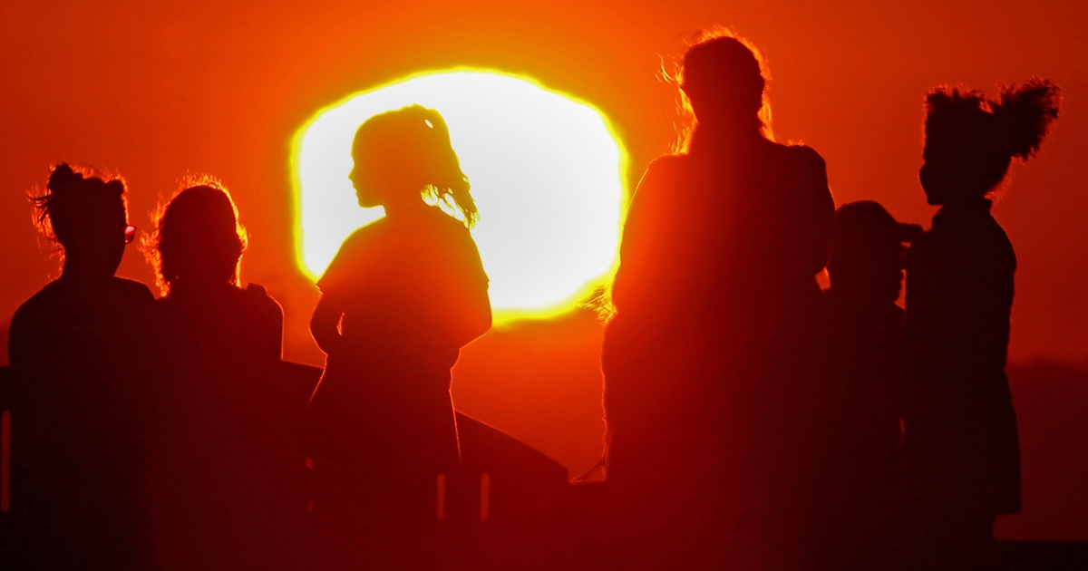 Record-breaking heat wave hits Pacific Northwest and Western Canada.