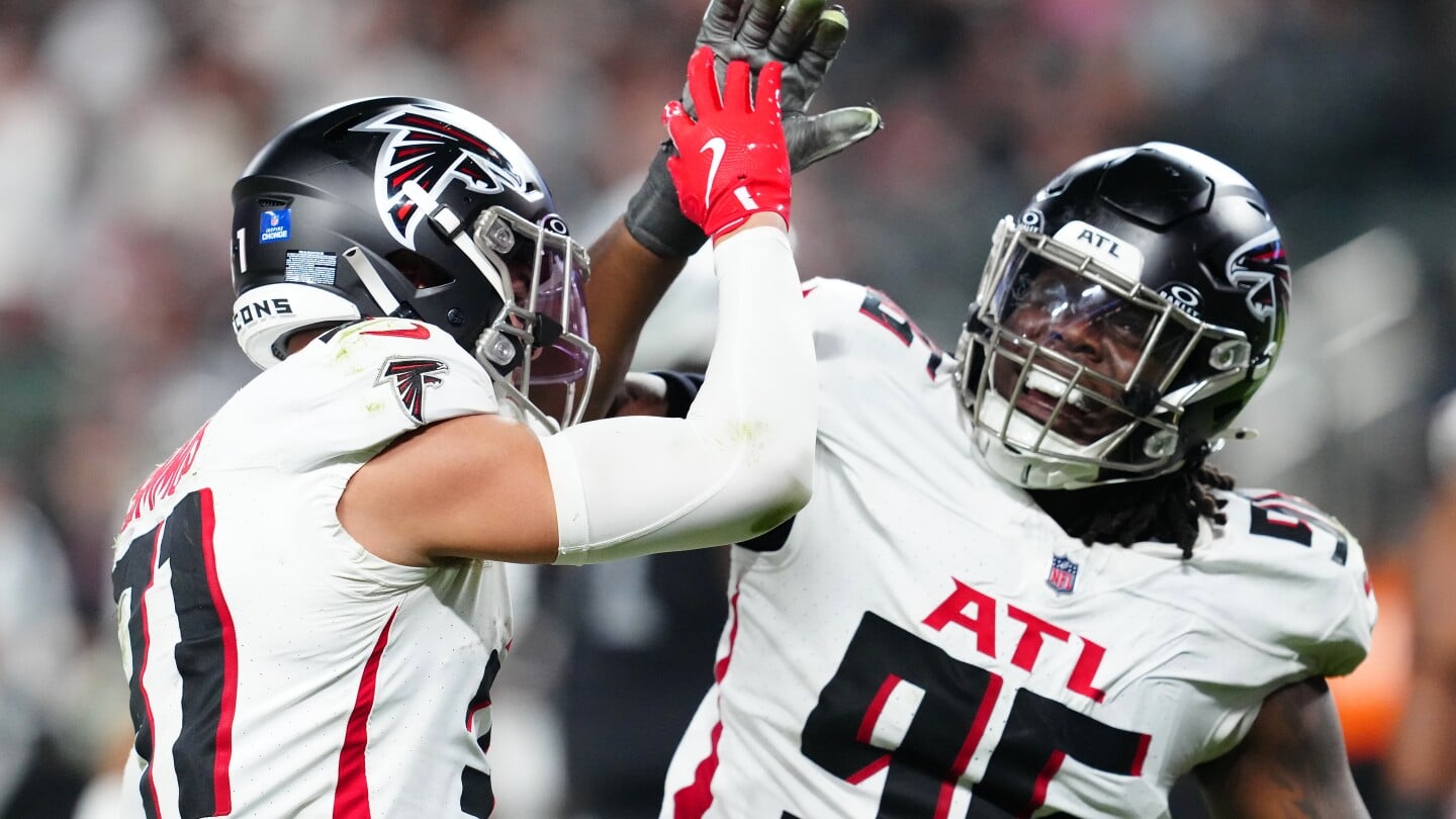 Featured image for Week 3 Fantasy Football Waiver Wire and Defense Rankings