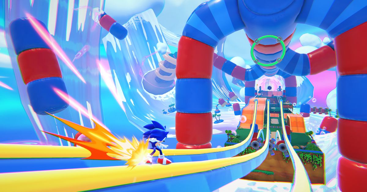 "iPhone Game Sonic Dream Team Combines Inception and Tony Hawk's Pro Skater"