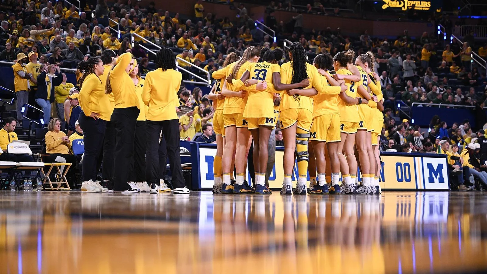 Michigan Women Clinch Top-16 Seed, Will Host NCAA Tourney at Crisler