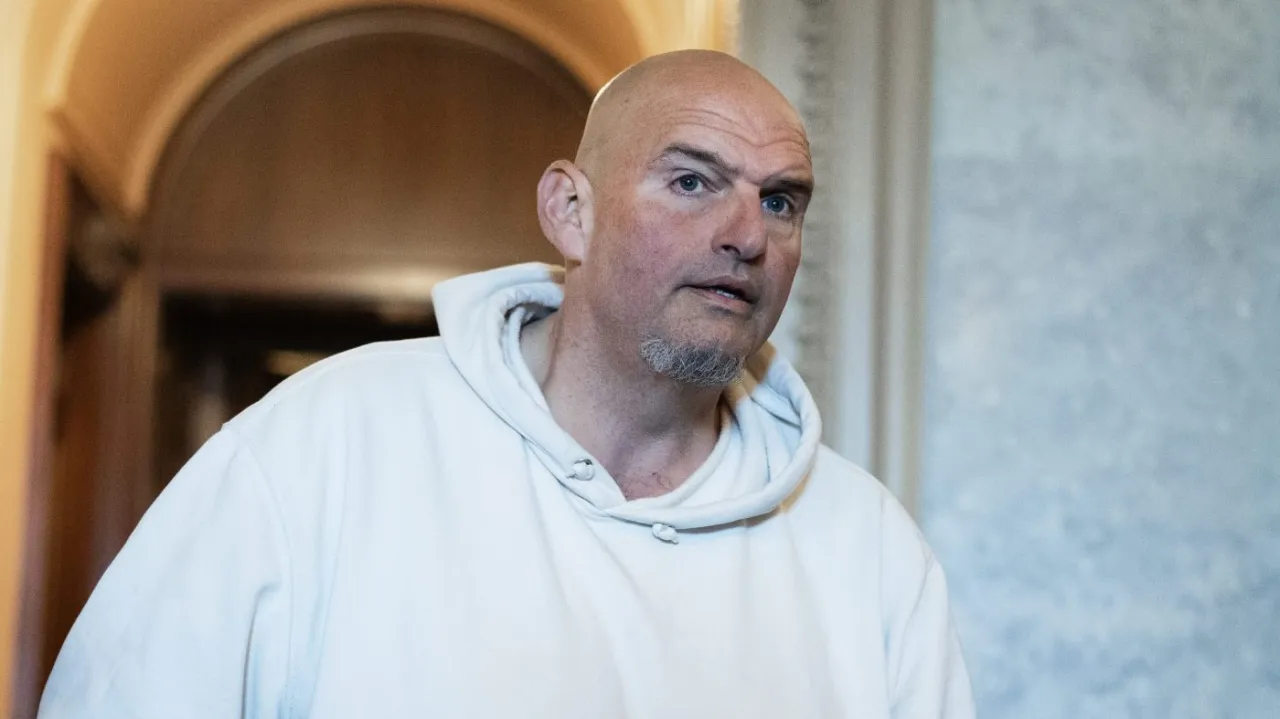 Featured image for Fetterman Criticizes Democrats and Defends Shutdown Stance Amid Political Tensions