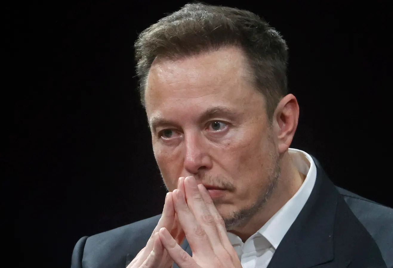 Elon Musk Warns of U.S. Bankruptcy Amid Crypto Surge