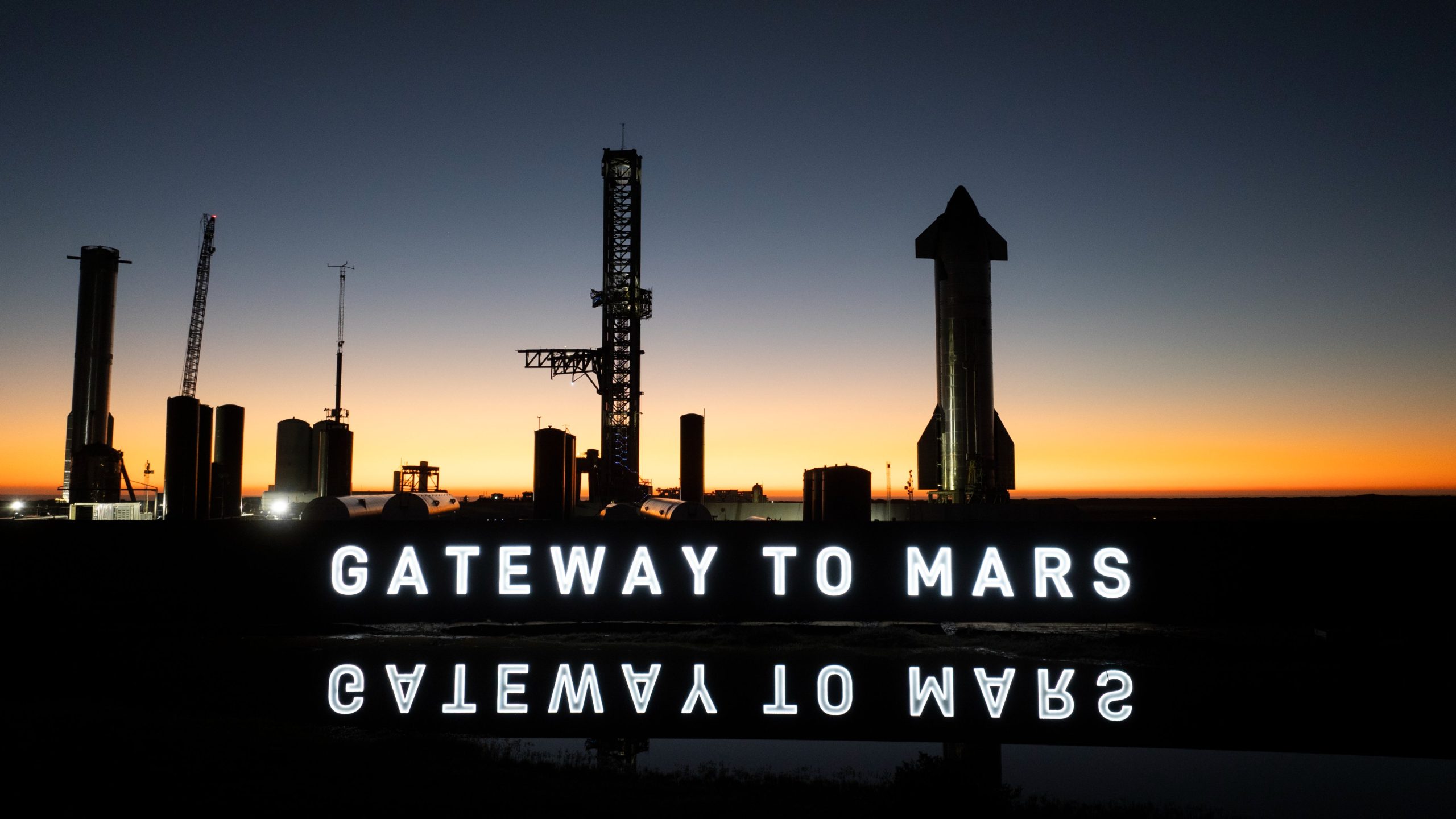 "SpaceX Prepares for Third Starship Test Flight After Surprise Tests"